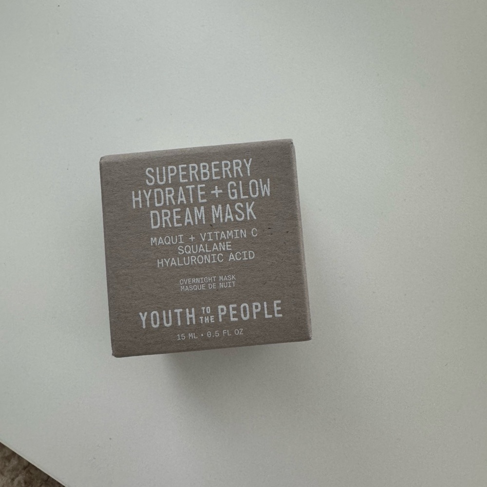 Youth to the People Superberry Hydrate + Glow Dream Mask